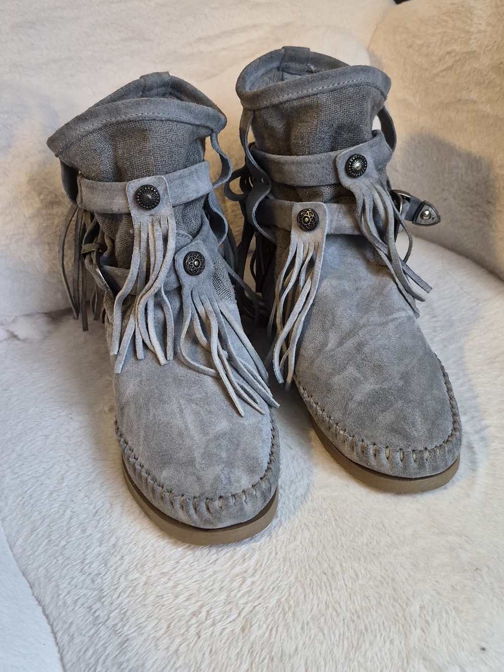 Karma of Charme Grey Suede Fringe Moccasin Boots Made in Italy